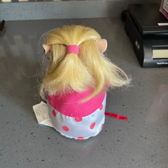 Vintage Macy the Dancing Hamster - Picture 4 of 8